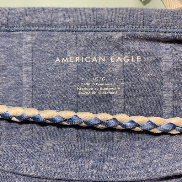 American eagle long-sleeve crop tee 💙 - Picture 2 of 2